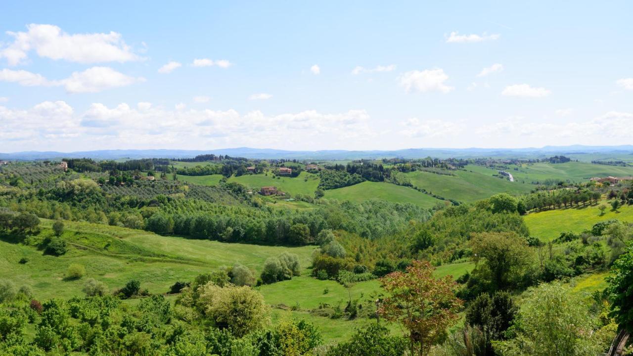 シエーナLuglie 360° Panoramic Terraceアパートメント エクステリア 写真