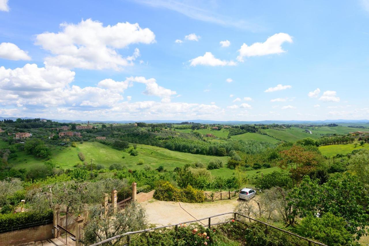 シエーナLuglie 360° Panoramic Terraceアパートメント エクステリア 写真